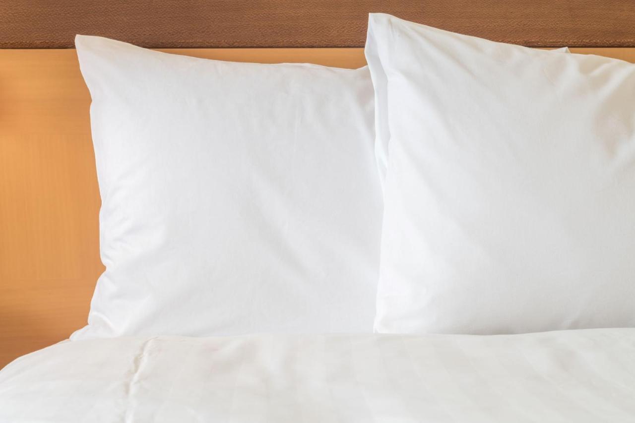 Holiday Inn Express & Suites Wilmington West - Medical Park By Ihg Экстерьер фото